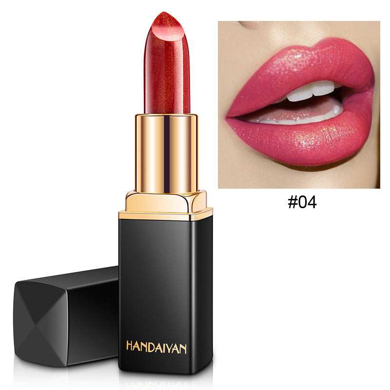 Labial metálico brillante con efecto perlado, labial que cambia de color según la temperatura.